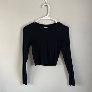 black, cropped, ribbed long sleeve